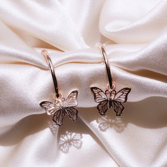 Aretes Mariposa de Plata: Elegancia Alada