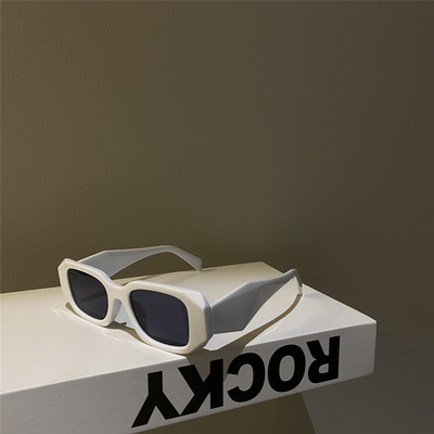 Gafas de Sol Irregulares con Protección UV - Unisex Estilo Black - Image 10