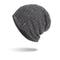 Gorro de Lana con Patrón Geométrico Horizontal y Vertical