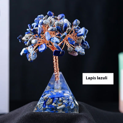 Pirámide de Cristal Decorativa con Base de Resina - Image 15