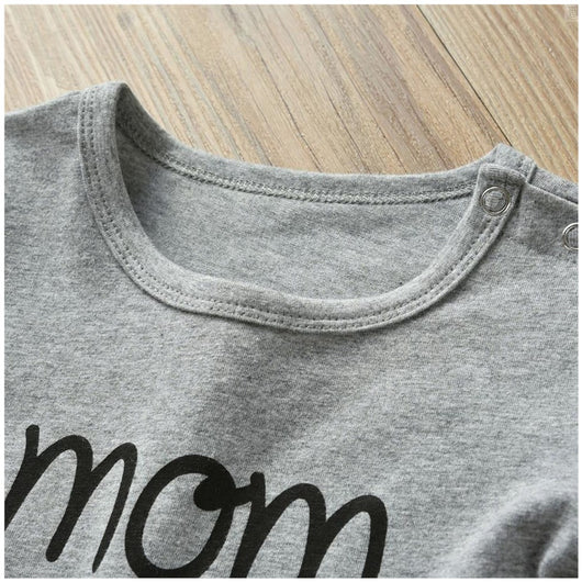 Mameluco de Algodón para Bebé con Diseño Mom - Manga Larga - Image 9