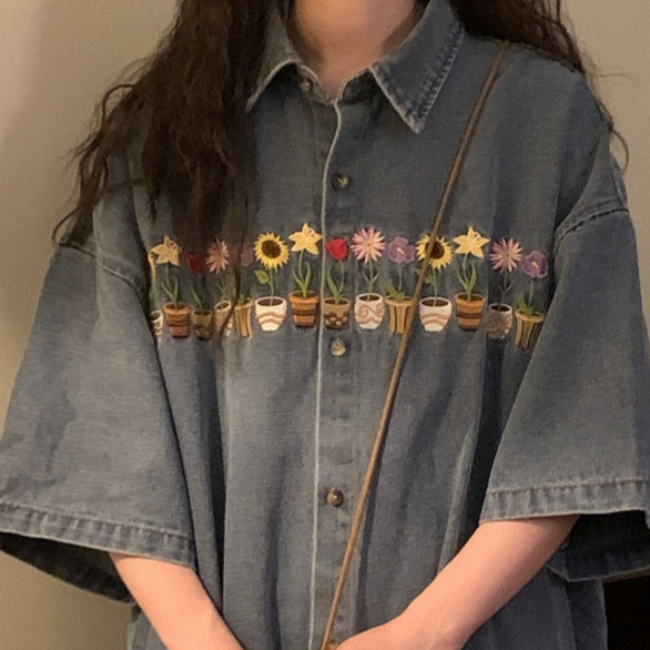 Camisa Vintage Bordada Desgastada Manga Corta