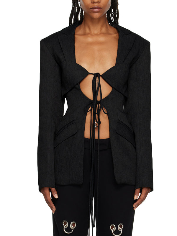 Blazer Asimétrico con Escote V y Detalles Calados - Image 7