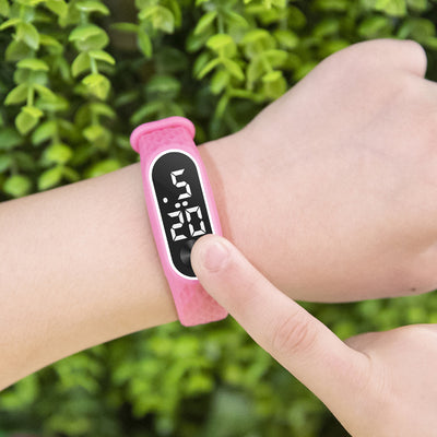 Reloj Infantil LED con Luces Roja y Blanca de Silicona - Image 19