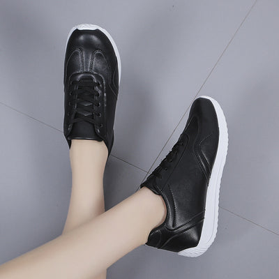 Zapatillas Blancas Plataforma para Estudiantes - Versátiles y Cómodas - Image 3