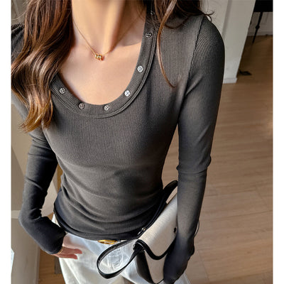 Remera Manga Larga Cuello Redondo con Tachas para Mujer - Image 7