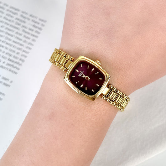Reloj de Oro Minimalista de Lujo - Image 13