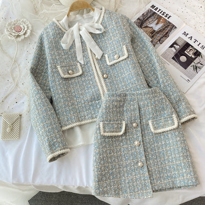 Traje de Tres Piezas en Tweed con Corbatín - Image 2