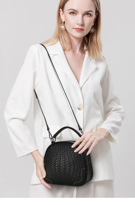 Bolso de Cuero Genuino Tejido con Asa para el Hombro - Image 2