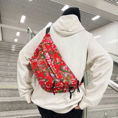 Bolsa Pecho Artística de Moda Contemporánea - Image 3