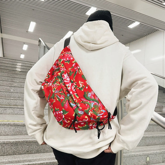 Bolsa Pecho Artística de Moda Contemporánea - Image 3