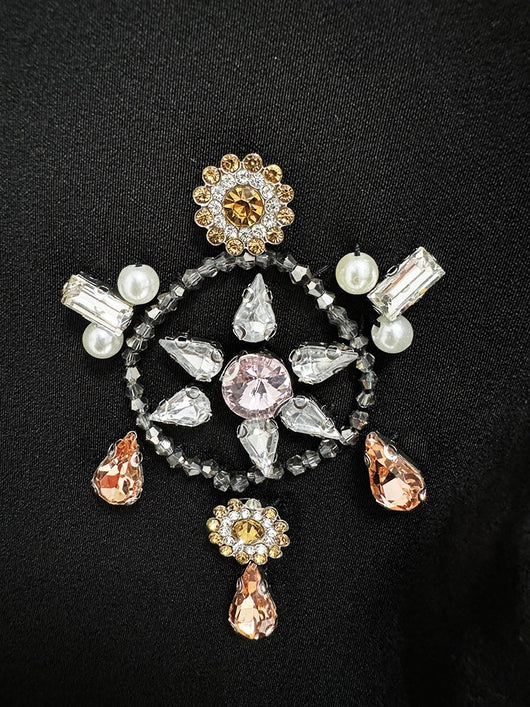 Conjunto Dos Piezas: Top Corto con Incrustaciones de Diamantes y Falda Larga - Image 35