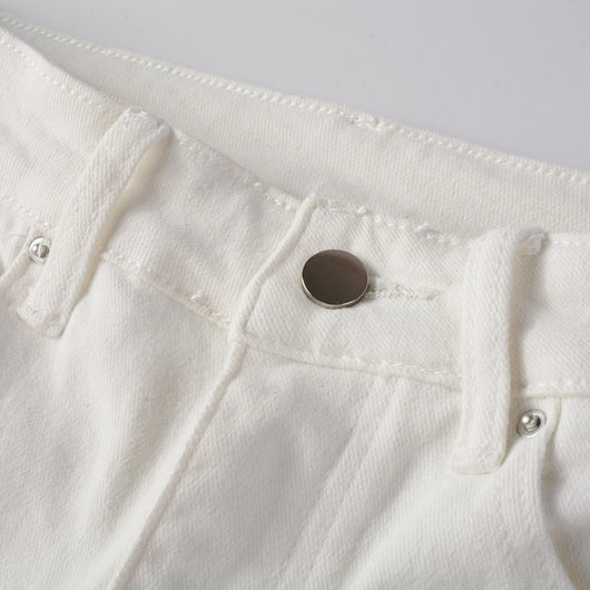 Jeans Rotos Blancos con Detalle de Flor de Marañón - Image 19