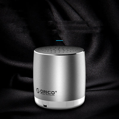 Parlante Bluetooth Portátil Metálico con Bajos Potentes