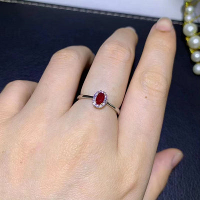 Anillo de Rubí Sangre de Paloma en Plata 925