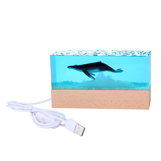 Lámpara Decorativa de Ballena en Resina - Iluminación de Lujo para Amigos - Image 11