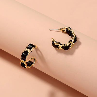 Aretes C Colgantes de Cuero Negro y Cadena Hueca - Diseño Moderno Europeo - Image 10