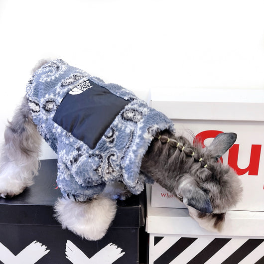 Abrigo de Terciopelo Cálido para Gatos y Perros Pequeños - Image 3