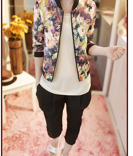 Chaqueta Corta Floral Estampada con Cuello de Pie y Cierre de Cremallera para Mujer - Image 2