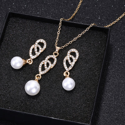 Collar Doble de Perlas - Juego Elegante