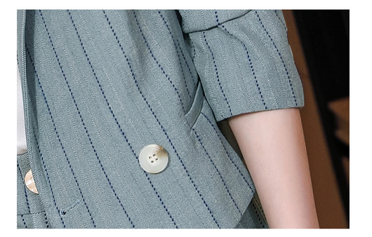 Traje Ejecutivo Femenino de Dos Piezas - Estilo Minimalista - Image 15