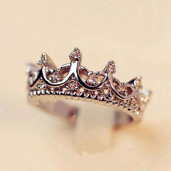 Anillo Vintage Corona Reina con Piedra de Nacimiento