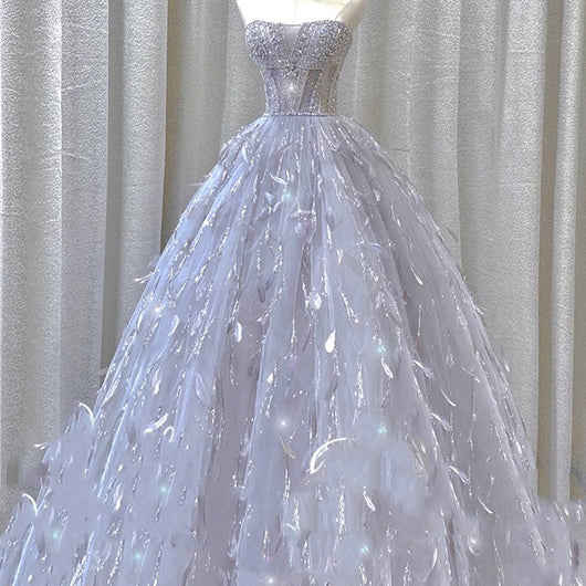 Vestido de Lujo para Bodas y Eventos Especiales - Diseño Exclusivo de Alta Gama - Image 4
