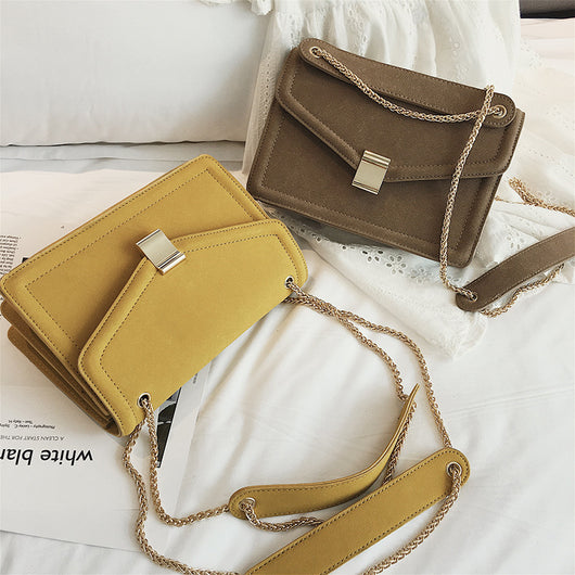 Bolsa Crossbody de Cadena Dorada - Bandolera Elegante - Image 3