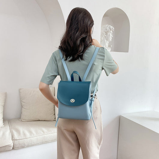 Mochila de Cuero Genuino para Mujer - Gran Capacidad y Estilo Casual - Image 2
