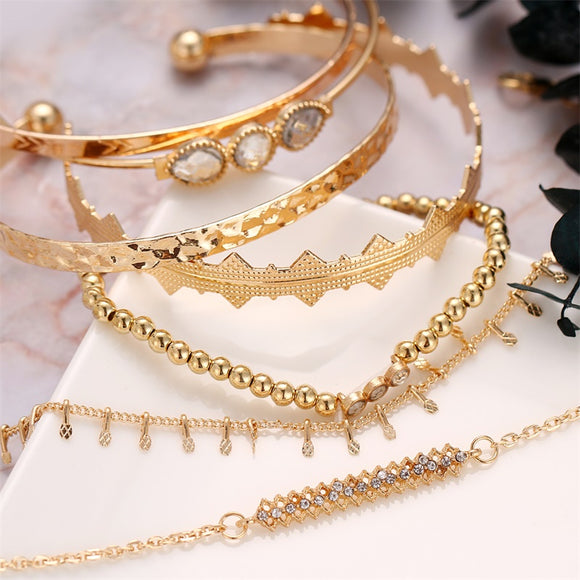 Pulsera Étnica de 7 Piezas con Diamantes