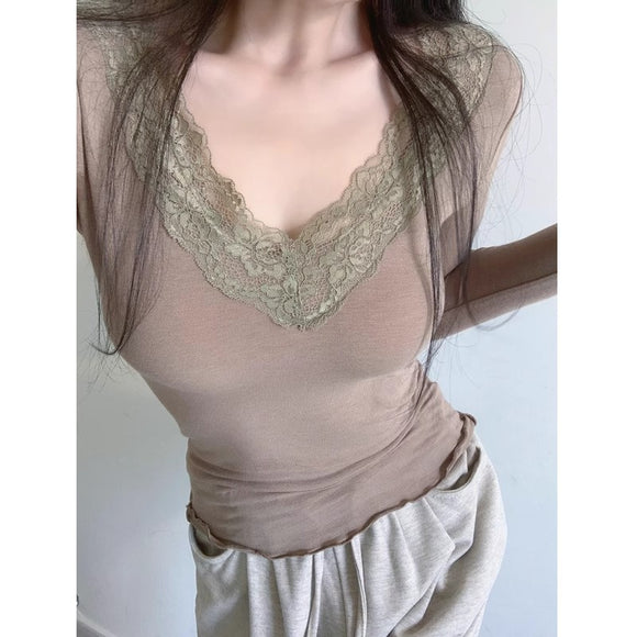 Blusa Base Elegante de Encaje con Cuello en V y Manga Larga
