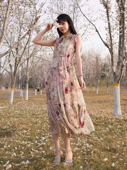 Vestido de Seda Estampado con Mariposas y Motivos de Jardín - Image 11