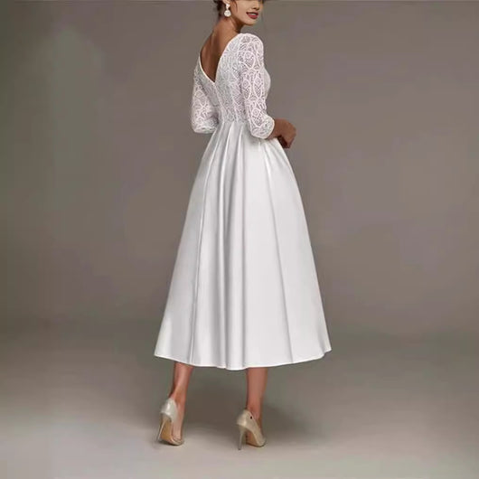 Vestido de Novia Elegante Escote en V Profundo con Encaje y Mangas Largas - Image 6