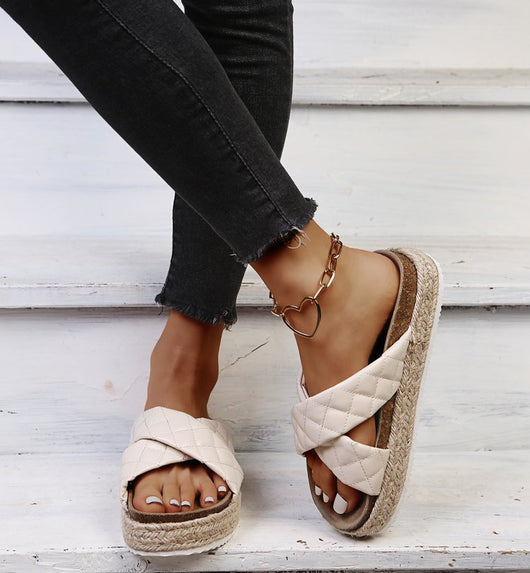 Sandalias Plataforma con Tiras Cruzadas para Mujer - Cómodas y Versátiles - Image 10