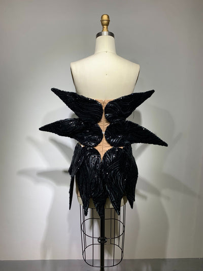 Falda de Fiesta con Alas de Ángel Negro, Lentejuelas y Cuentas Artesanales - Image 6