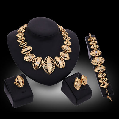 Juego de 4 Piezas de Joyería Hoja - Collar y Aretes Elegantes - Image 8