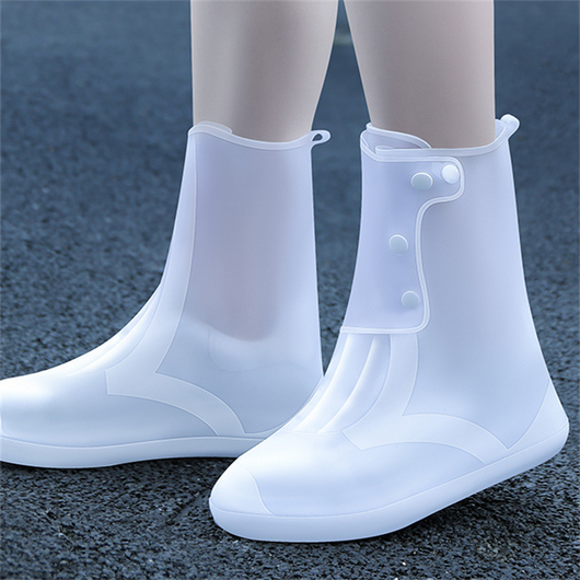 Cubrezapatos Impermeables Blancos PVC Reutilizables para Mujer - Image 13