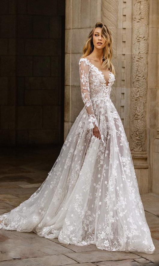 Vestido de Novia Elegante con Encaje y Mangas Largas - Image 11