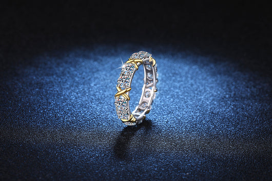 Anillo de Dos Colores Entrelazados para Mujer - Image 10