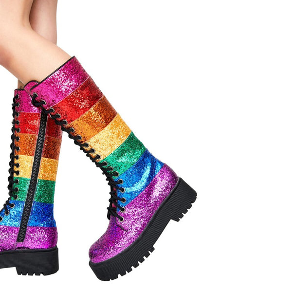 Botas Martin con Plataforma, Lentejuelas y Detalles en Contraste