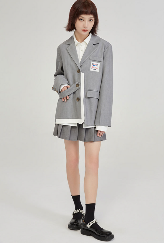 Blazer Gris Universitario para Mujer con Detalles de Contraste - Diseño Casual Sofisticado