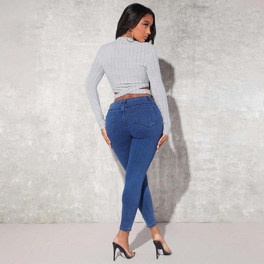 Camiseta Crop Top Minimalista para Mujer - Otoño e Invierno - Image 2