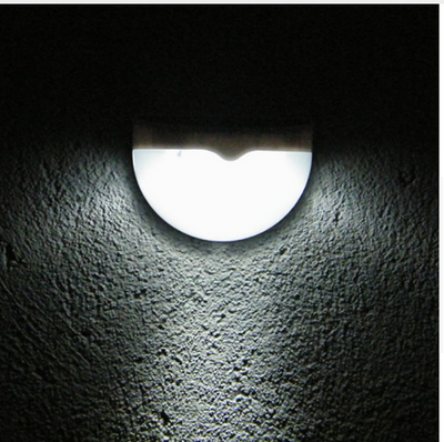Lámpara Solar Semicircular para Pared - Luz LED con Sensor de Movimiento - Image 3