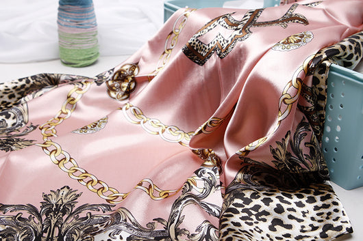 Pañuelo Cuadrado Estampado Leopardo Estilo Europeo - Image 35