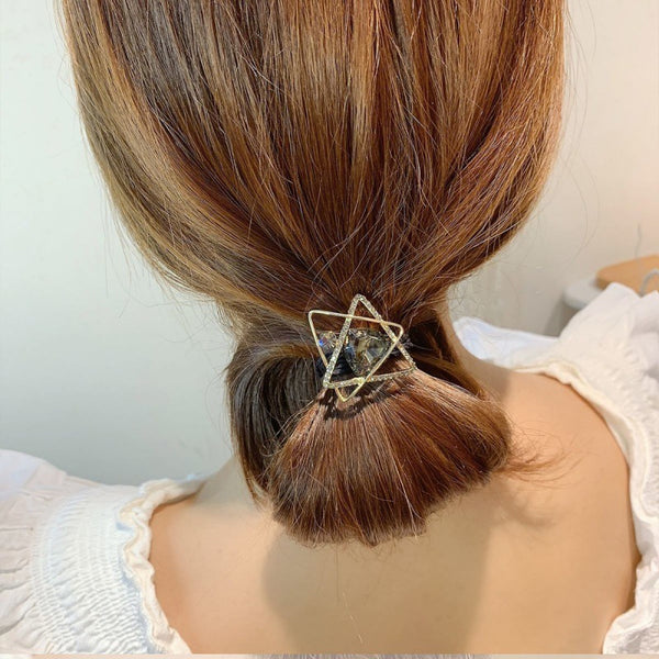 Liga para Cabello Geométrica con Cristales de Estrás Ultra Brillante