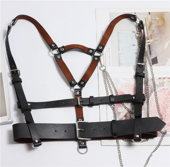 Cinturón Doble Hebilla con Correas Cruzadas y Cadena Decorativa Desmontable