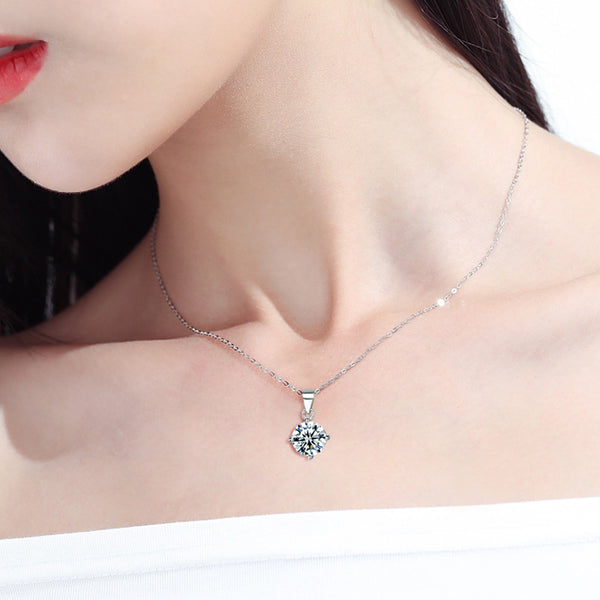 Collar de Plata S925 con Colgante de Circón Microincrustado