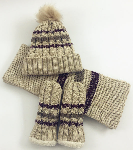 Conjunto de Bufanda, Gorro y Guantes Tejidos en Tonos Cálidos - Image 3