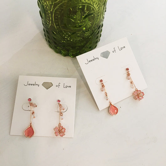 Aretes de Flor de Cerezo - Diseño Elegante y Delicado - Image 4