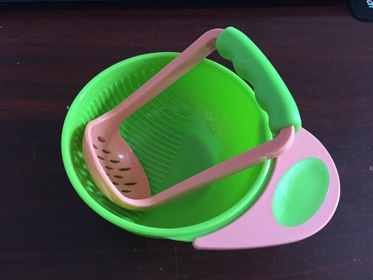 Set de Alimentación para Bebé con Moledor de Frutas y Tazón de Lactancia - Image 5